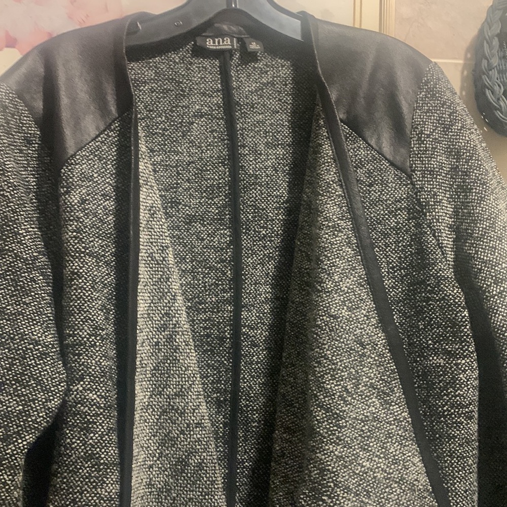 Ana Jacket - image 5